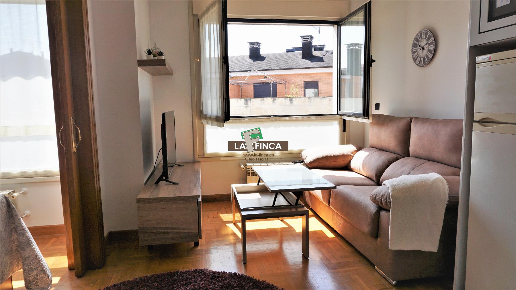 For rent of apartment in Oviedo