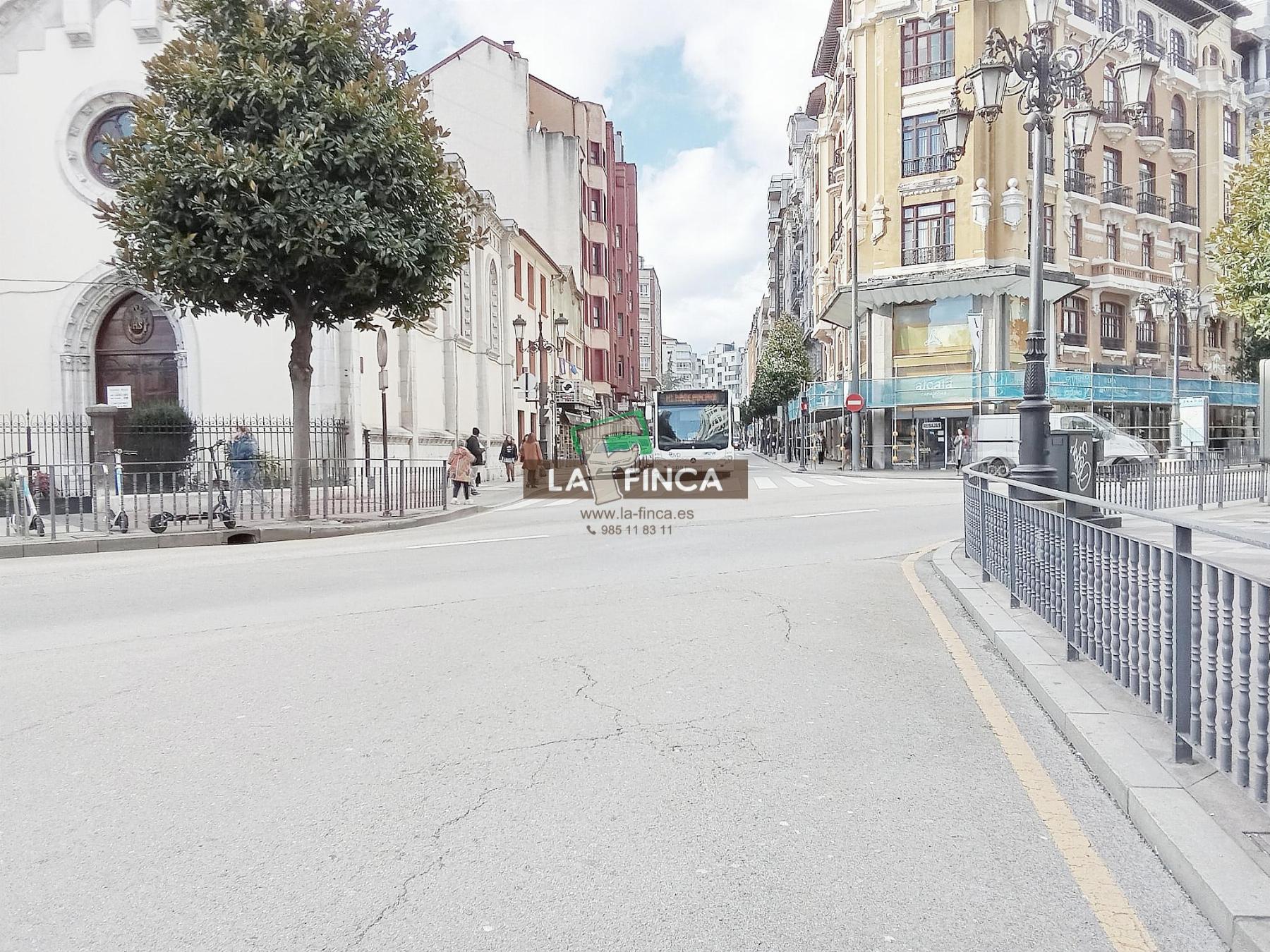 For rent of apartment in Oviedo