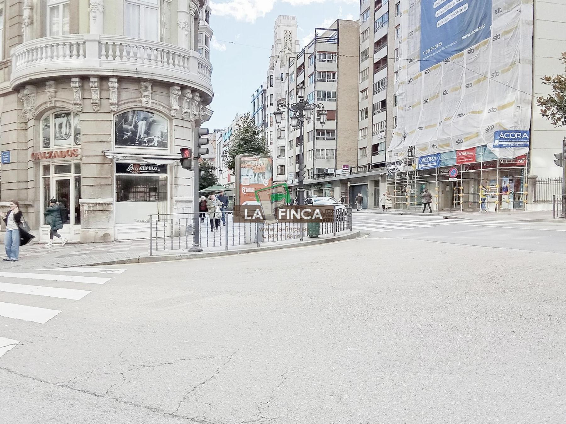 For rent of apartment in Oviedo