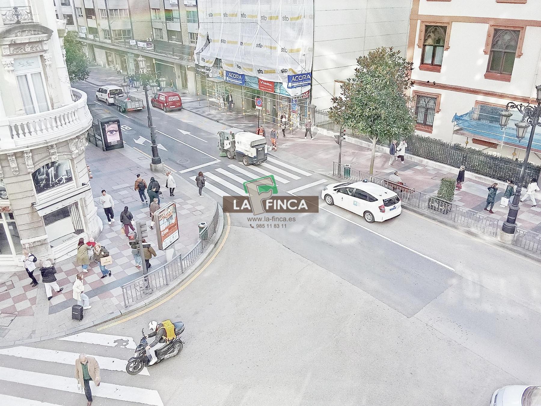 For rent of apartment in Oviedo