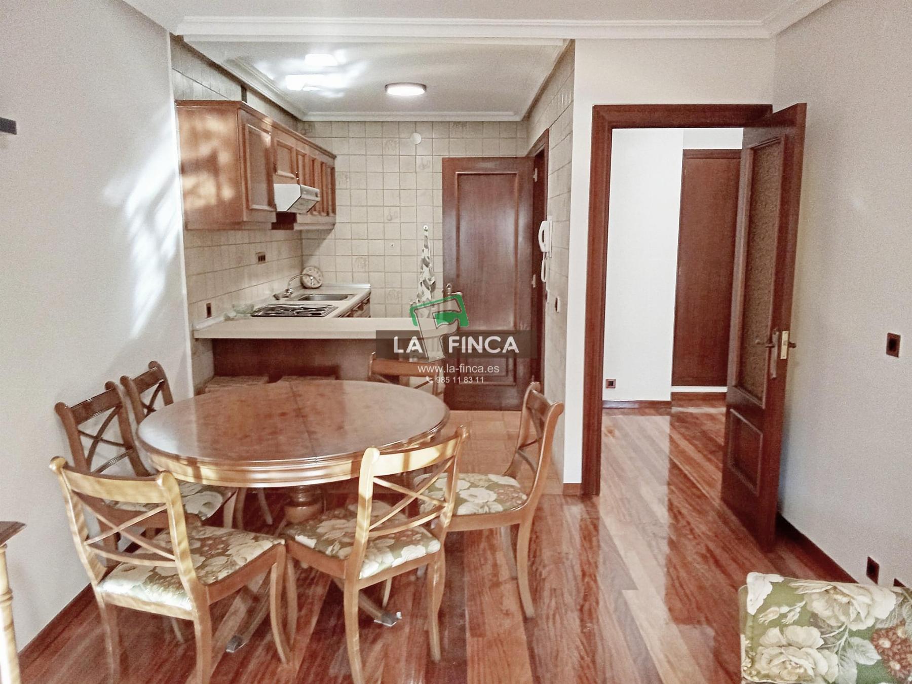For rent of apartment in Oviedo