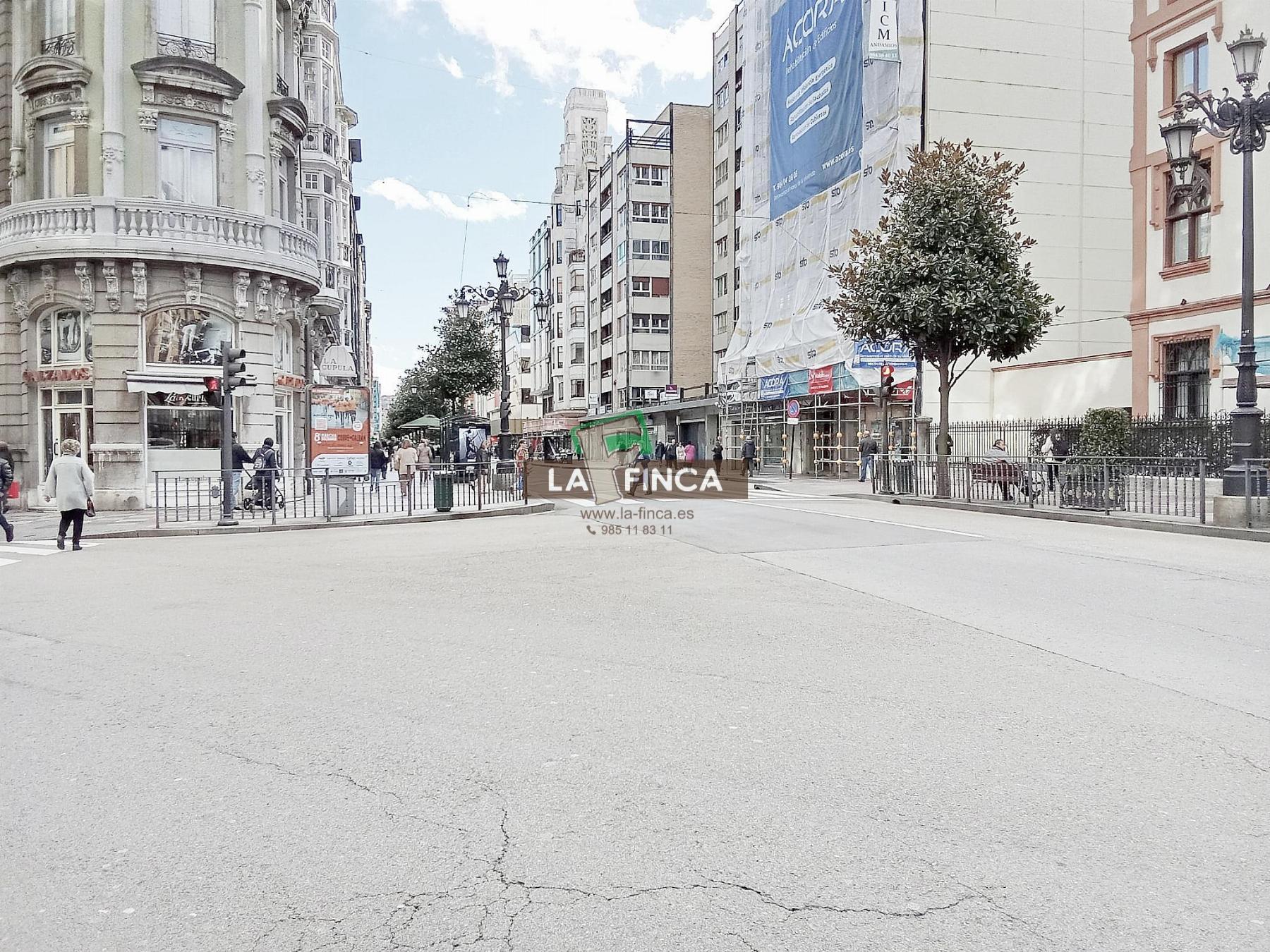 For rent of apartment in Oviedo