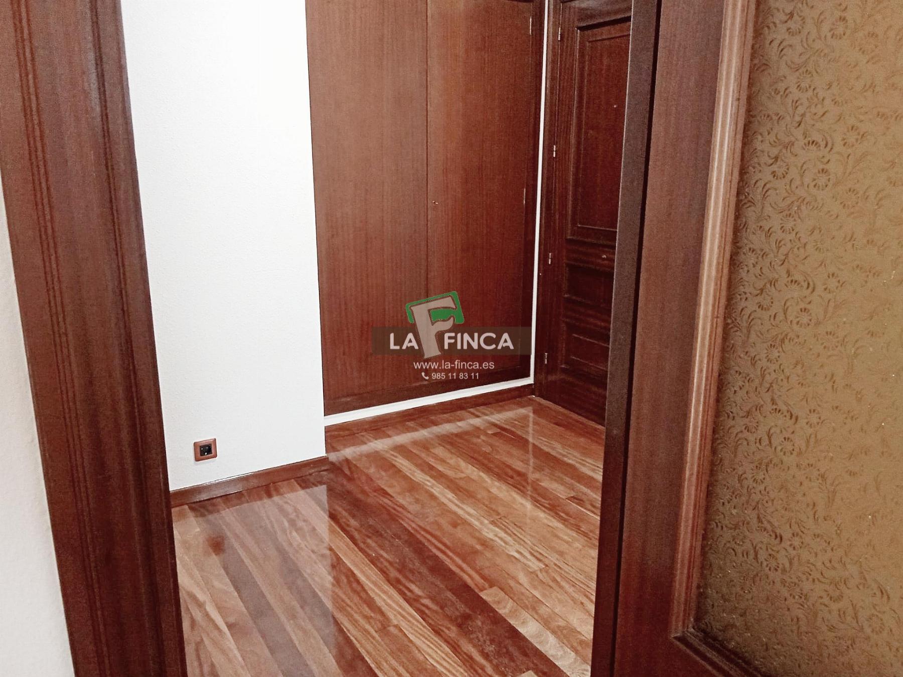 For rent of apartment in Oviedo