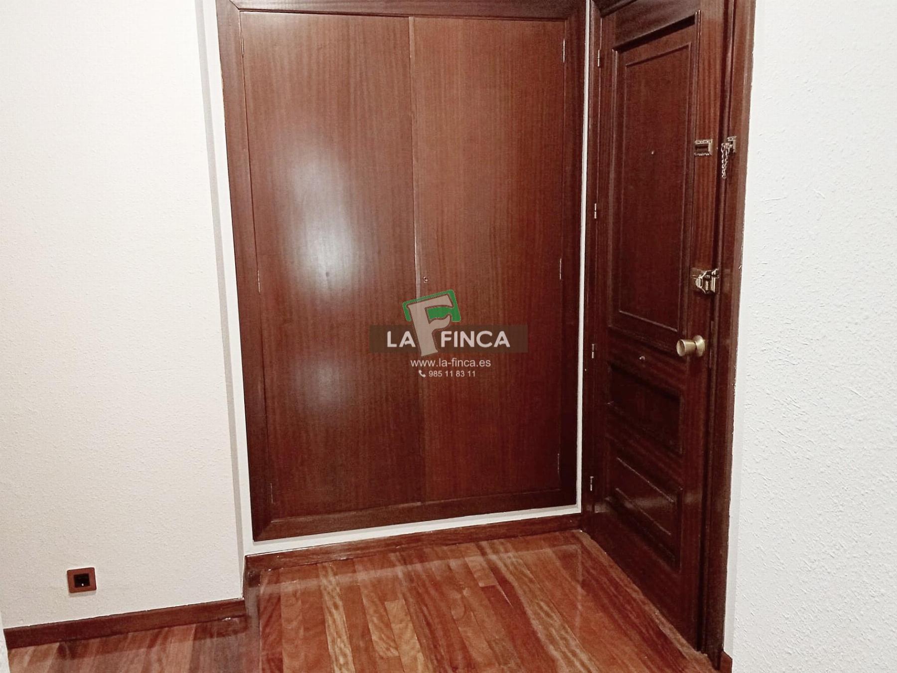 For rent of apartment in Oviedo