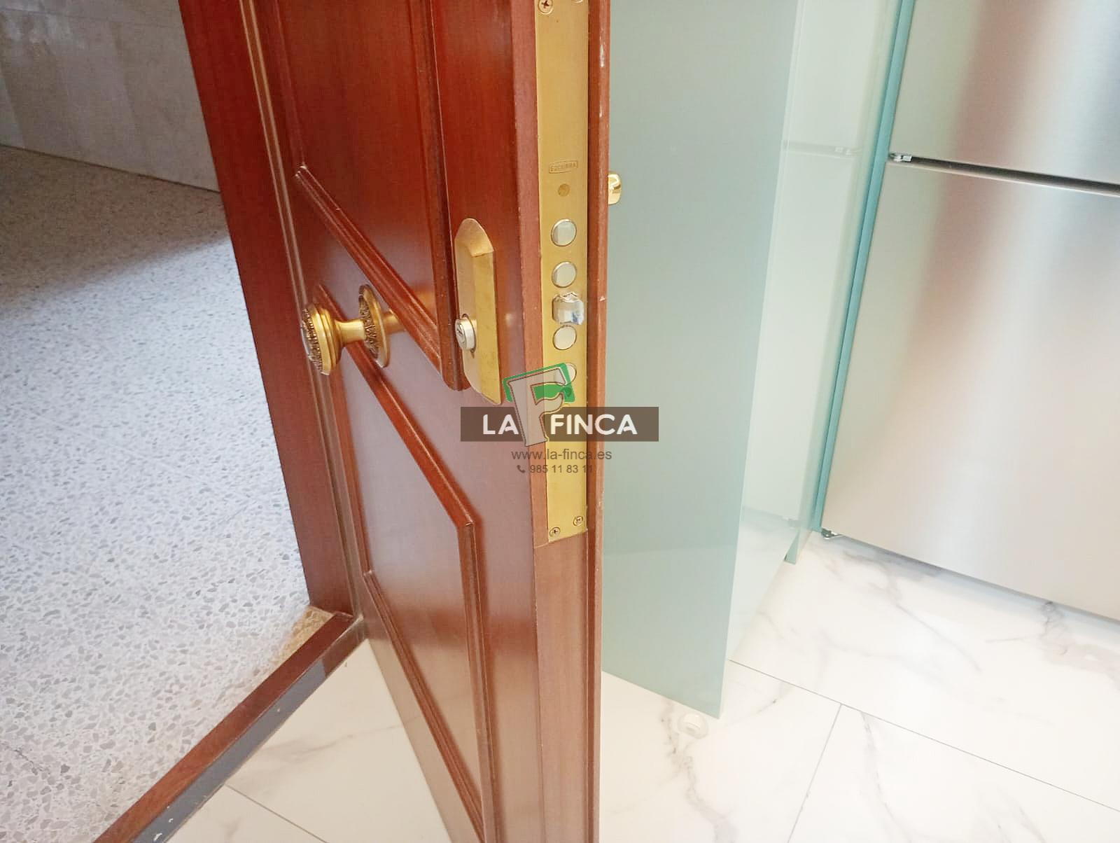 For rent of apartment in Oviedo