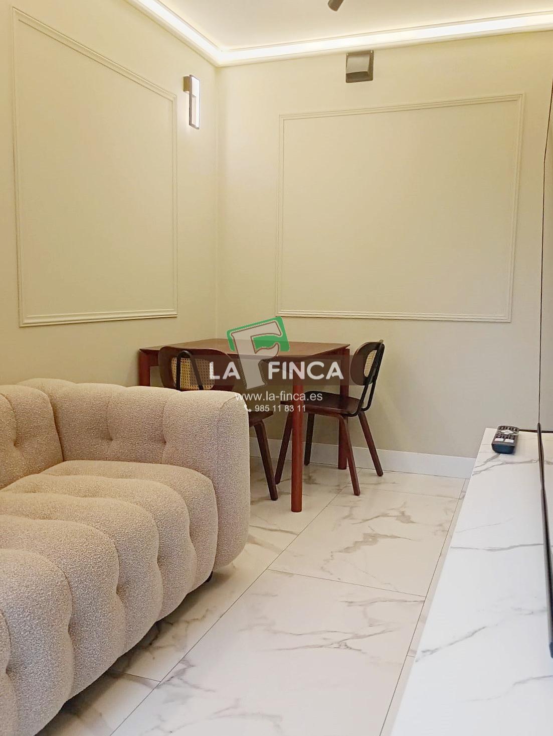 For rent of apartment in Oviedo