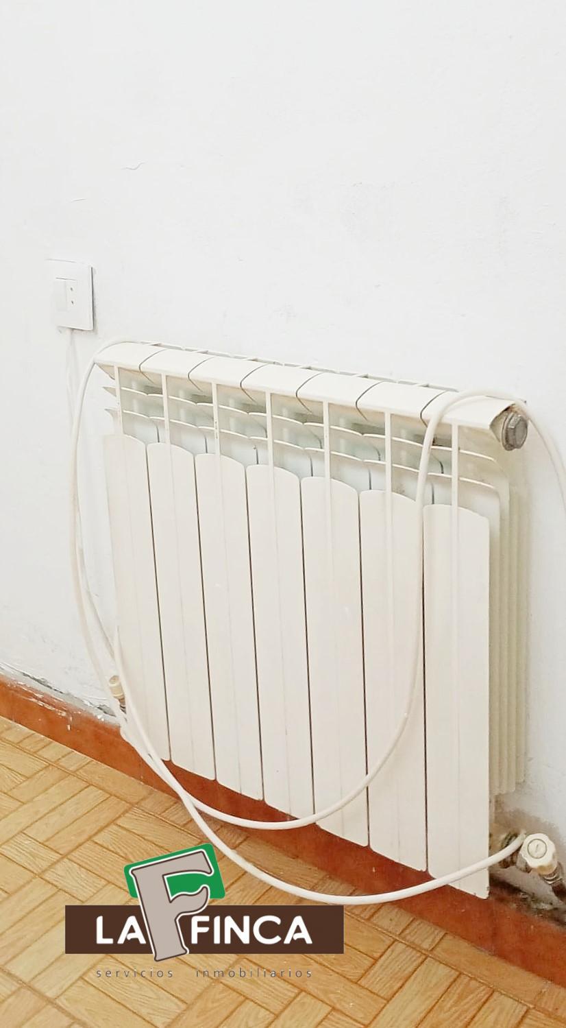 For sale of flat in Lugo de Llanera