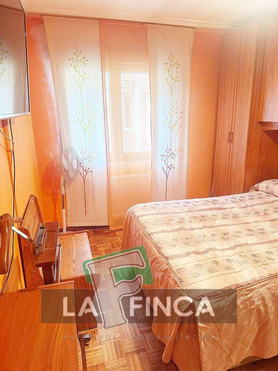 For sale of flat in Oviedo