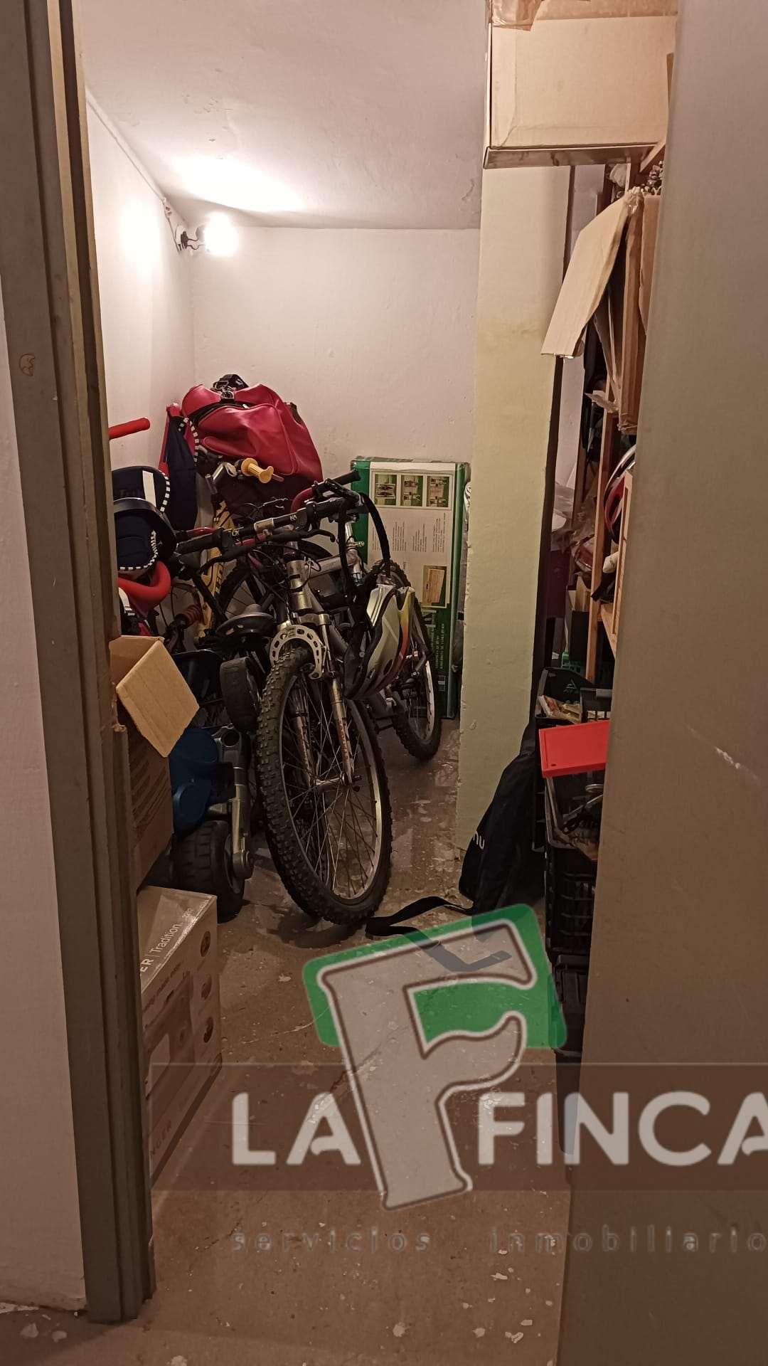 For sale of flat in Oviedo