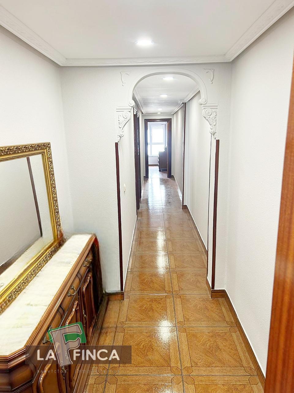 Venta de piso en Oviedo