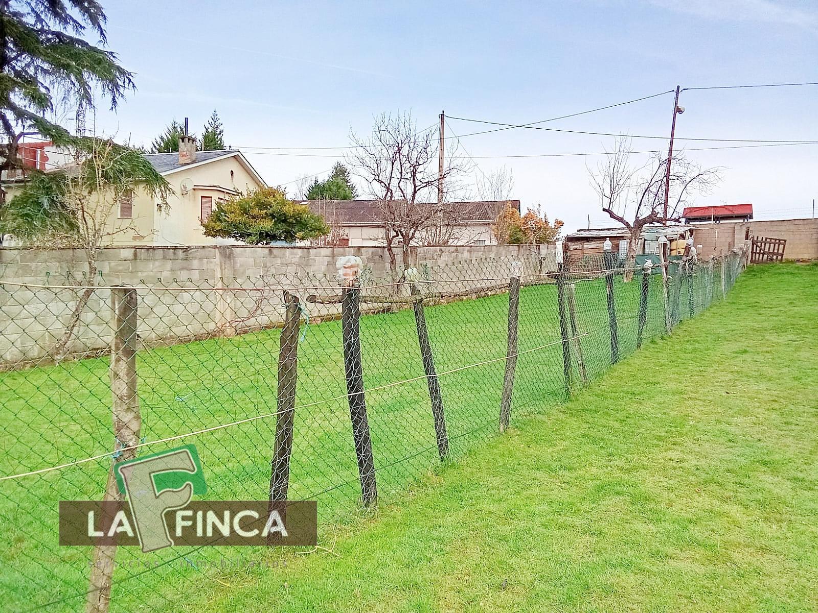 Venta de terreno en Oviedo