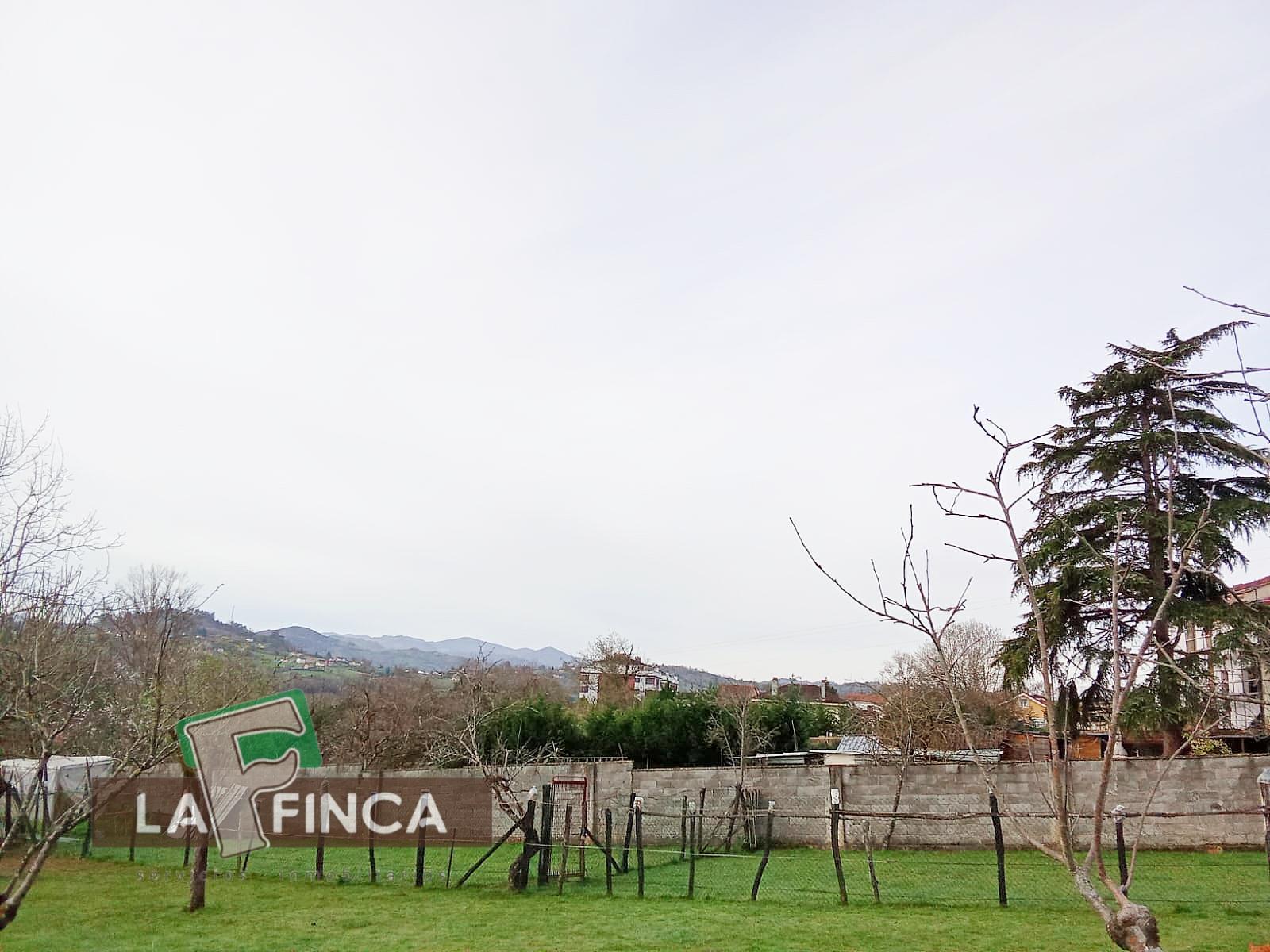 Venta de terreno en Oviedo