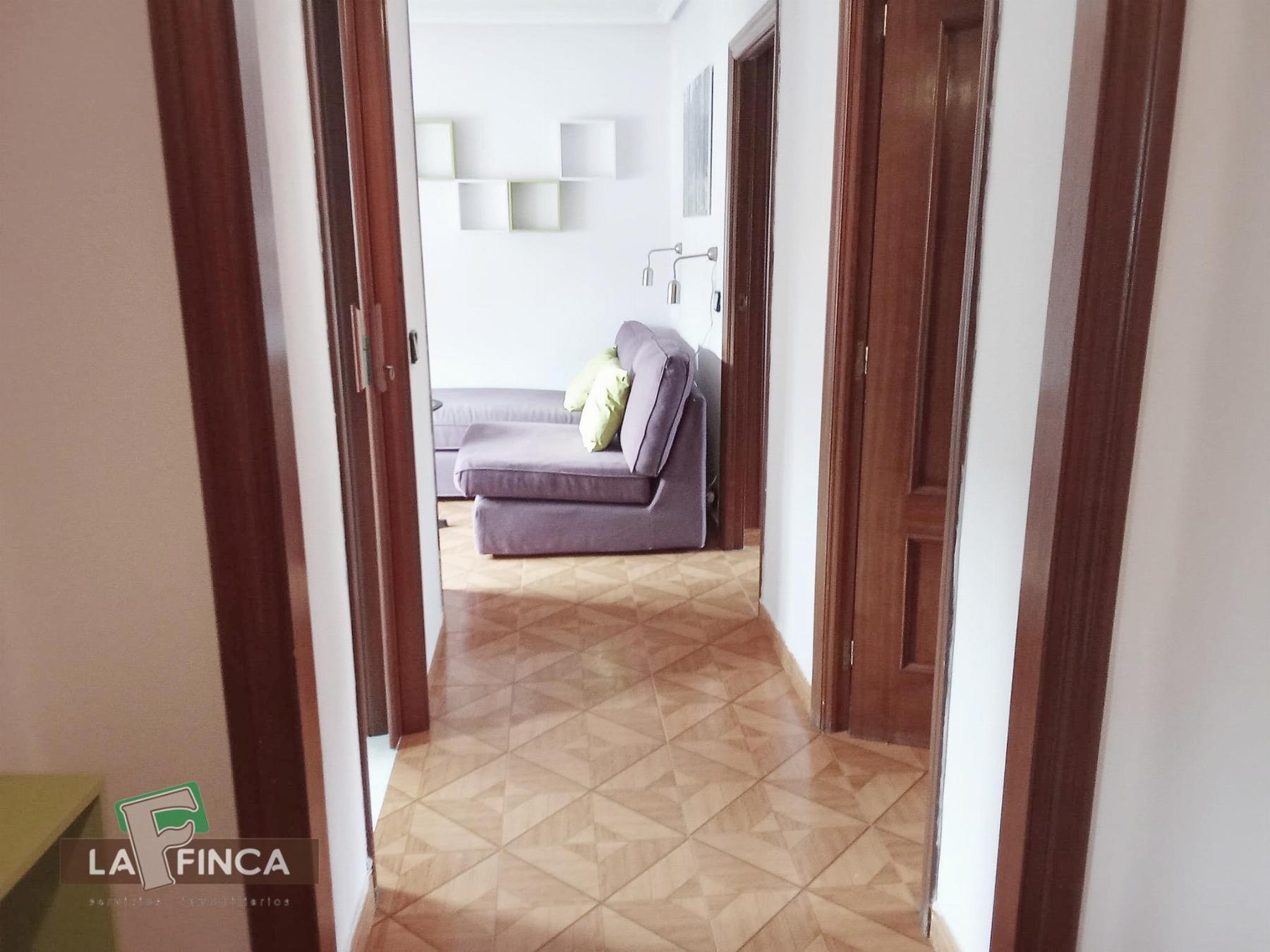 For sale of flat in Oviedo