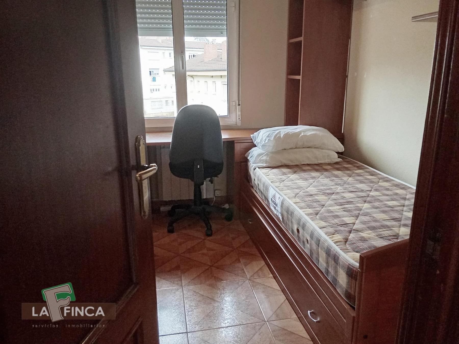For sale of flat in Oviedo