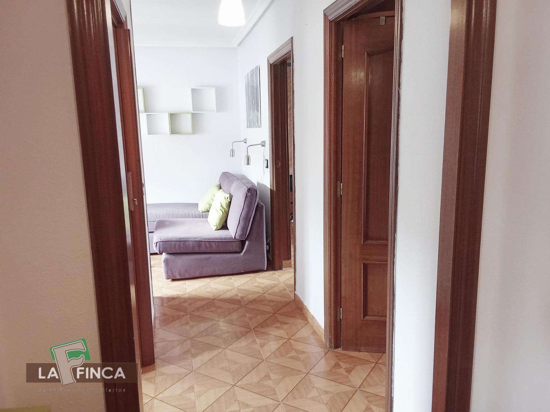 For sale of flat in Oviedo