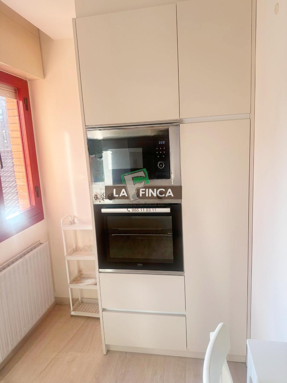 For sale of flat in Oviedo