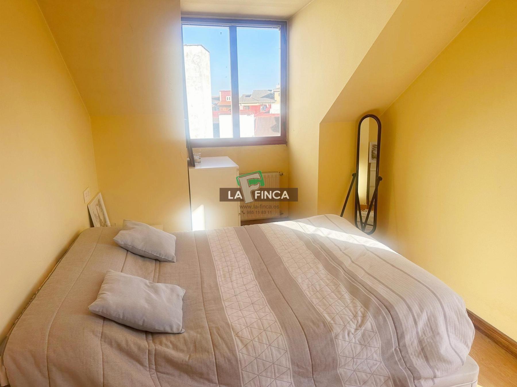 For sale of flat in Oviedo