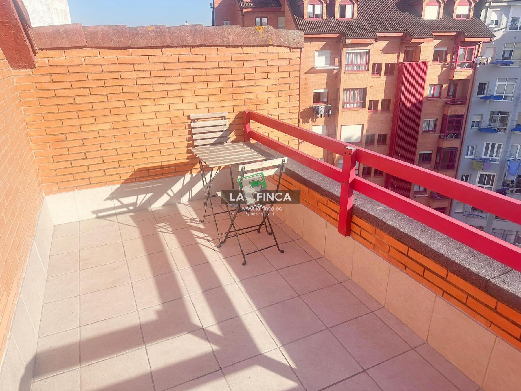For sale of flat in Oviedo