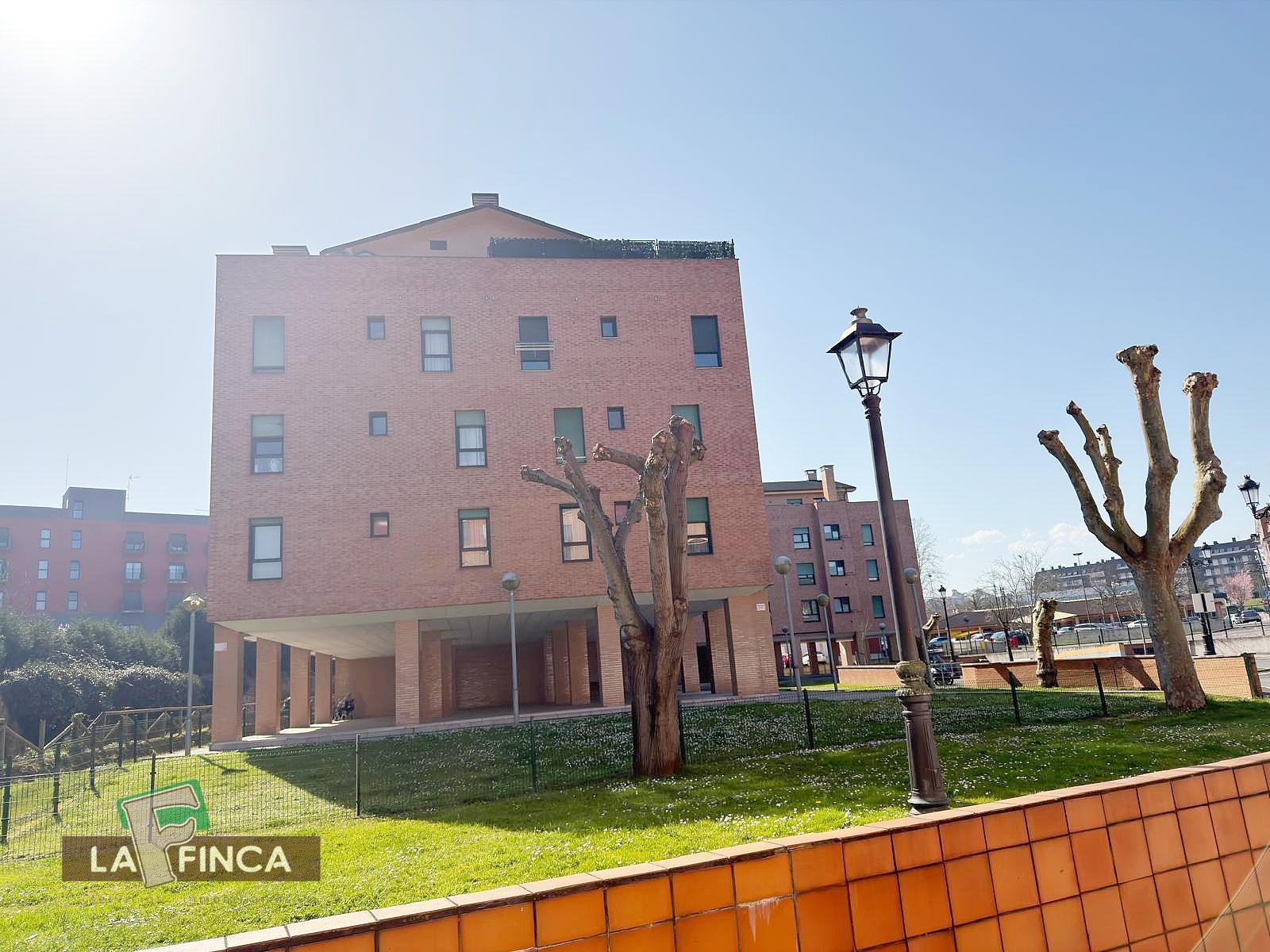 For rent of flat in Oviedo