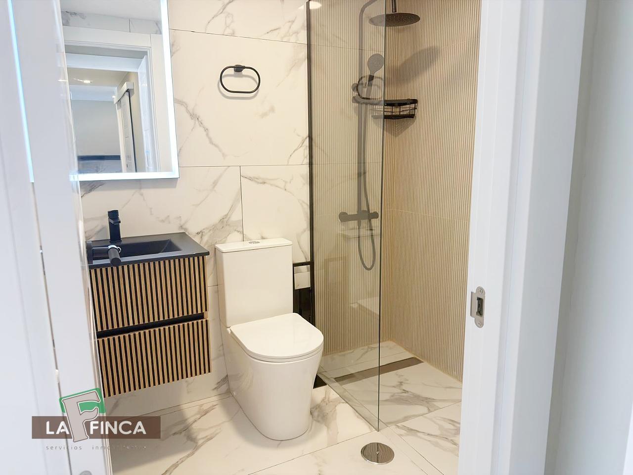 For rent of flat in Oviedo