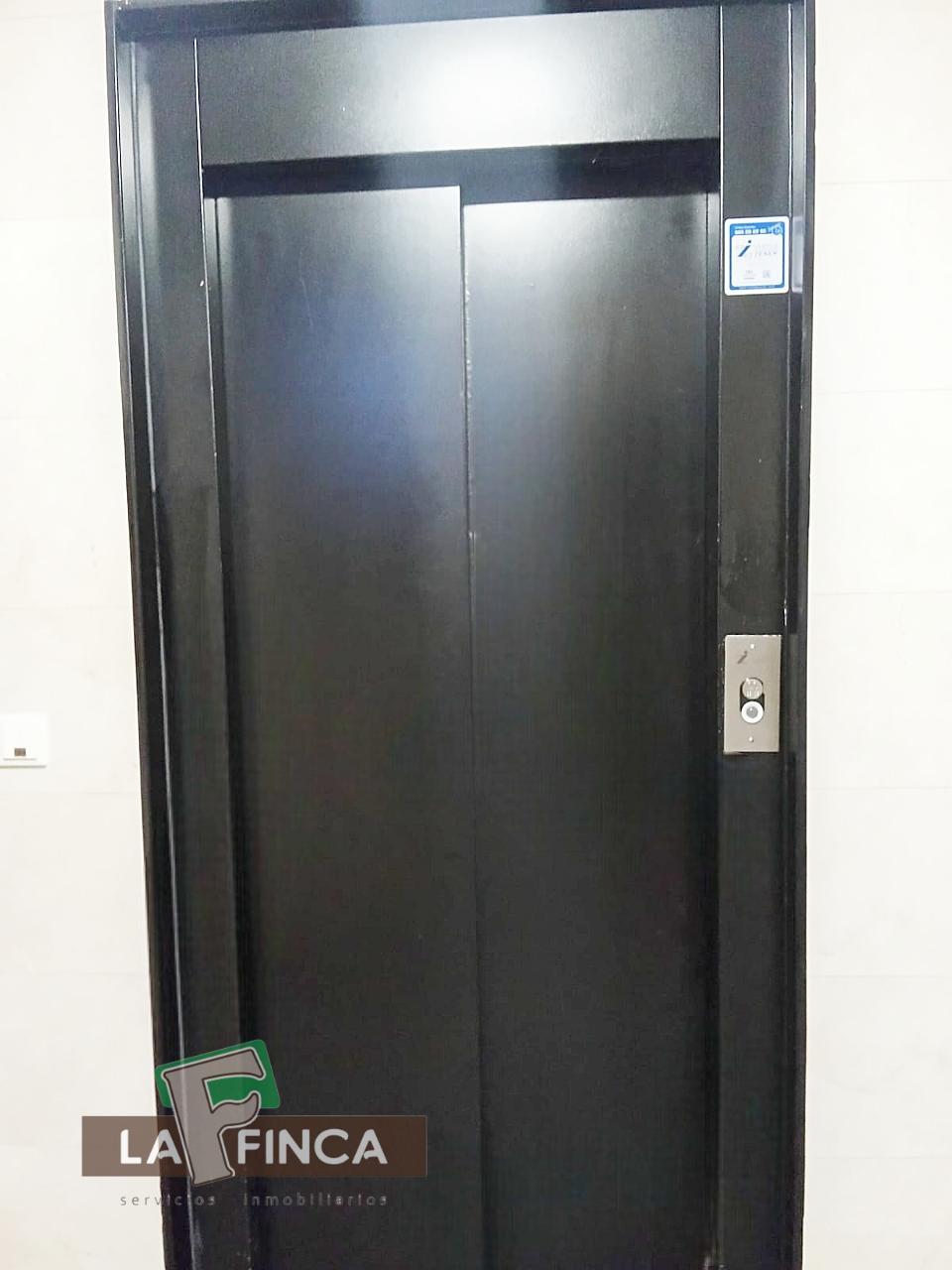 Venta de piso en Castrillón