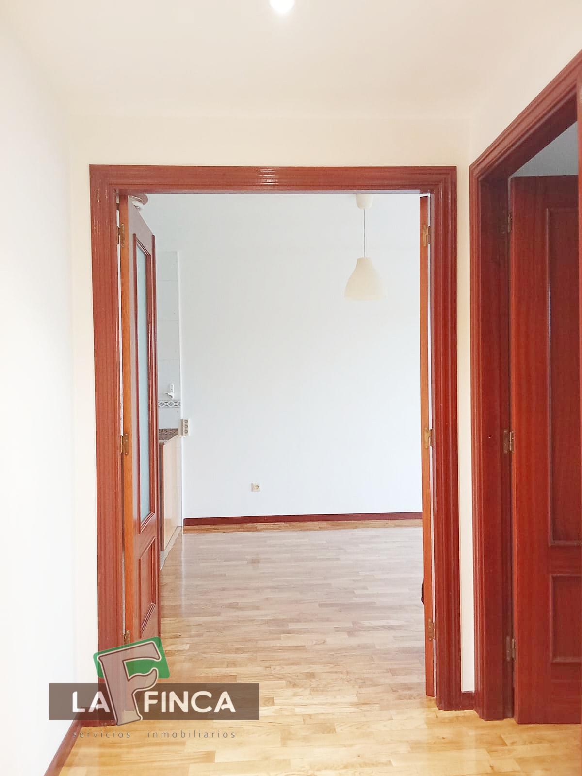 Venta de piso en Castrillón