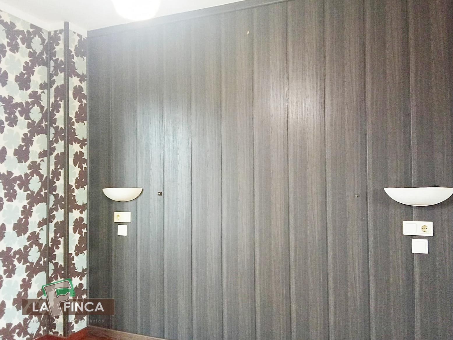 Venta de piso en Castrillón