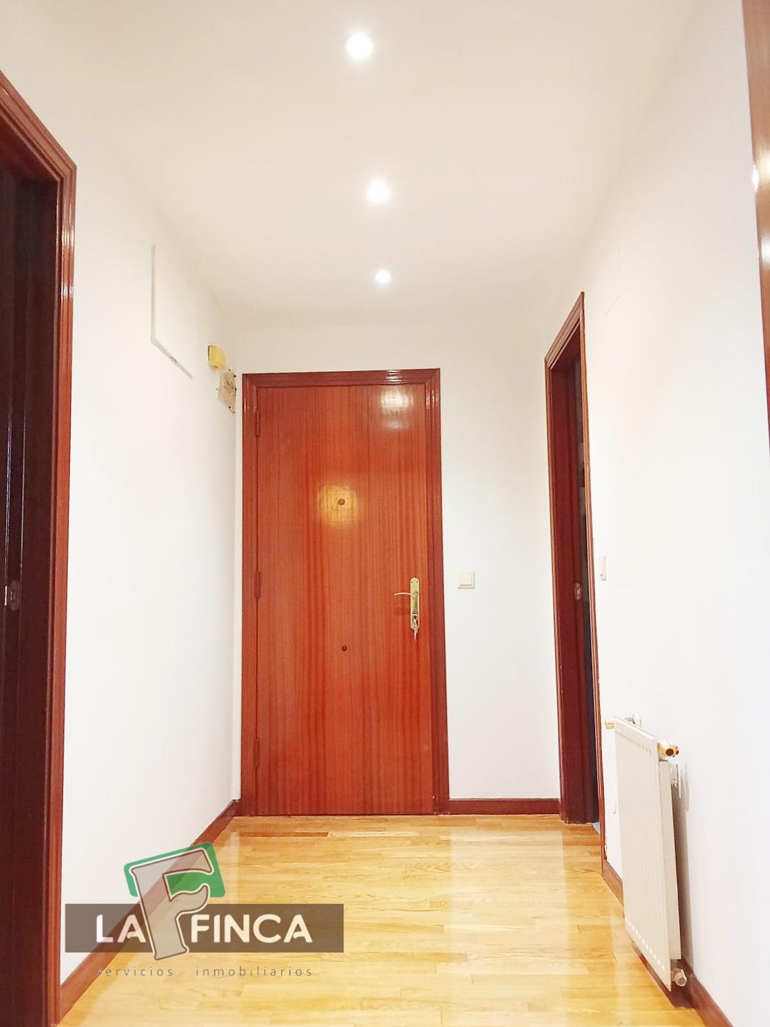 Venta de piso en Castrillón