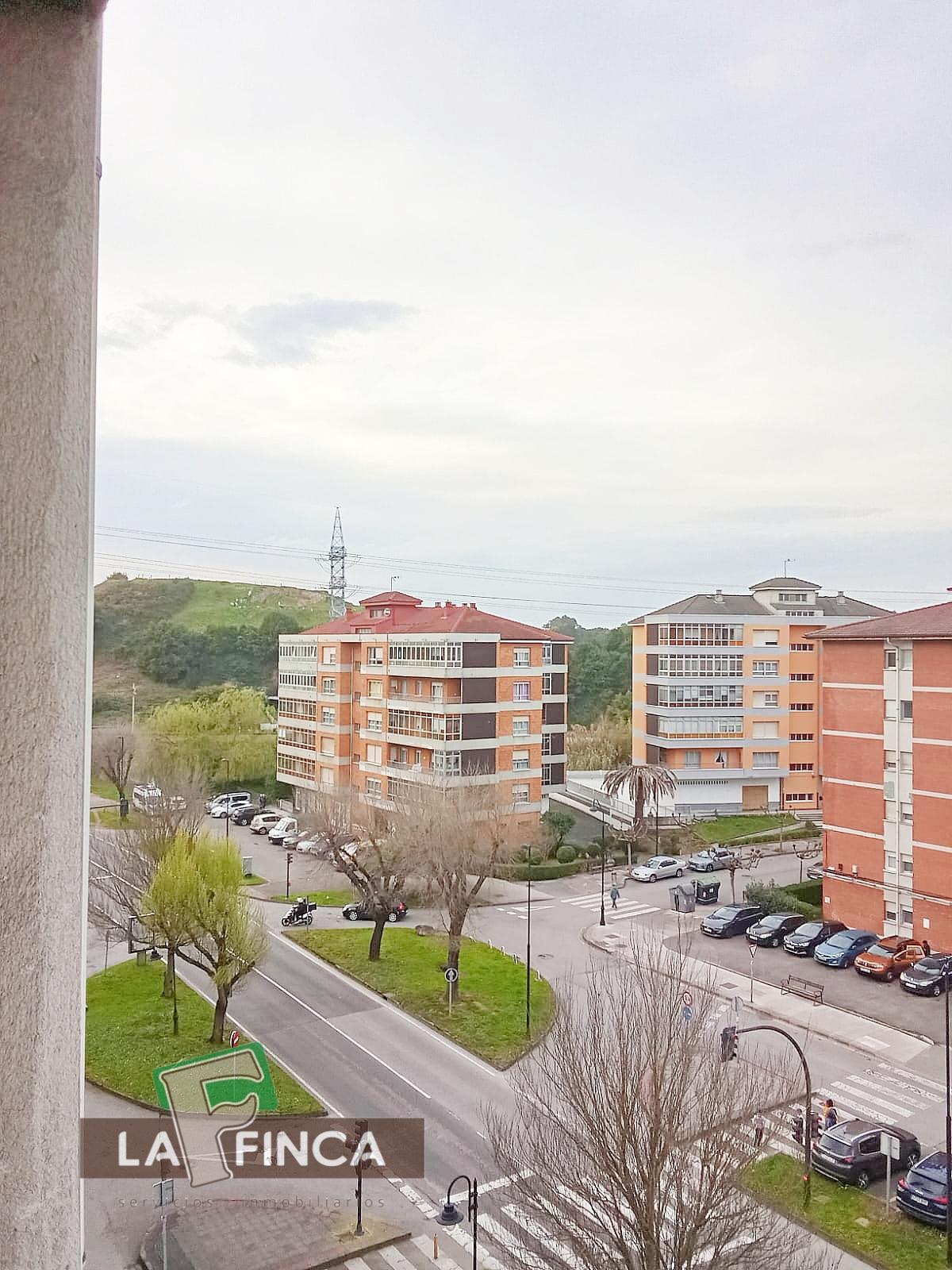 Venta de piso en Castrillón