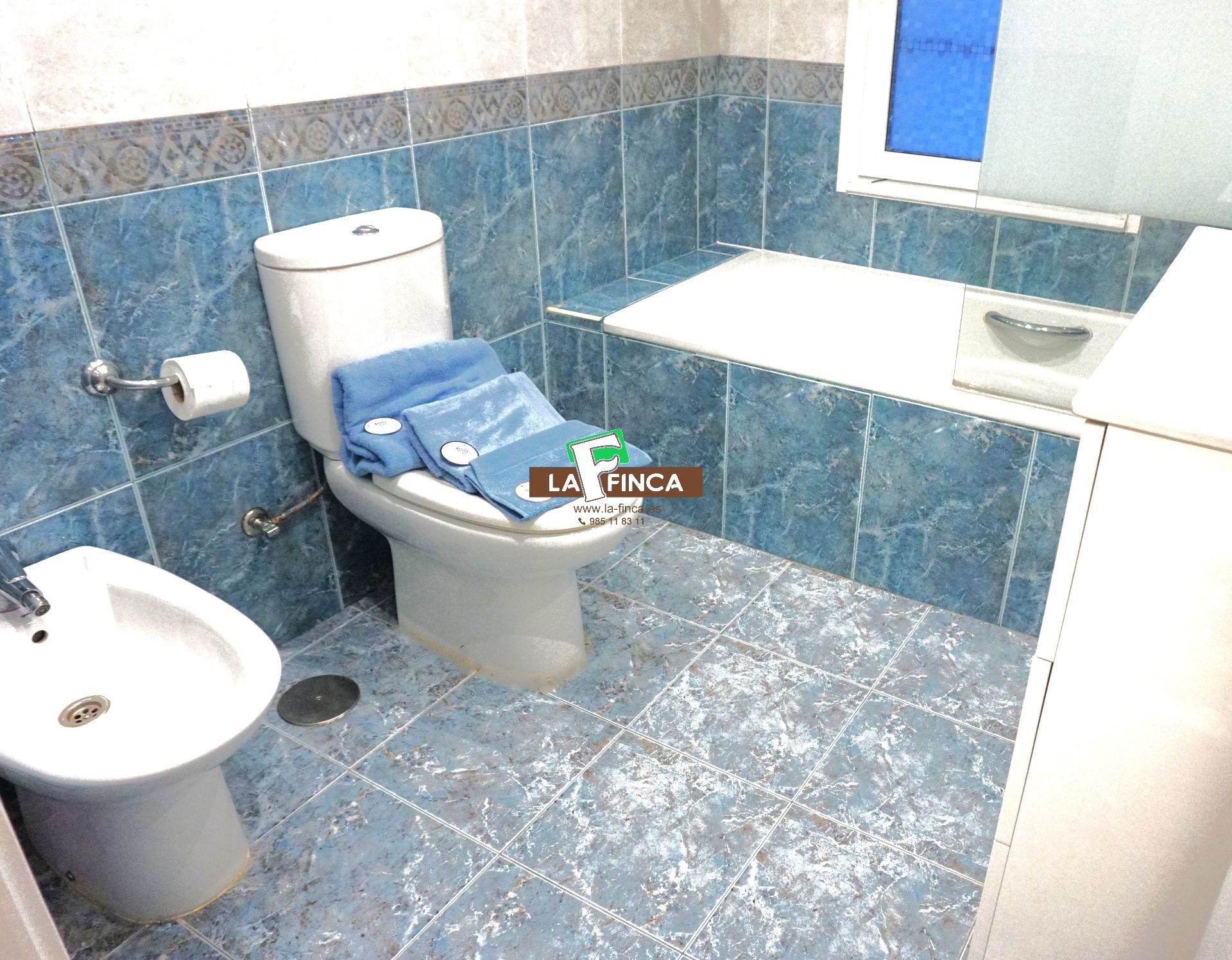 For sale of flat in Gijón