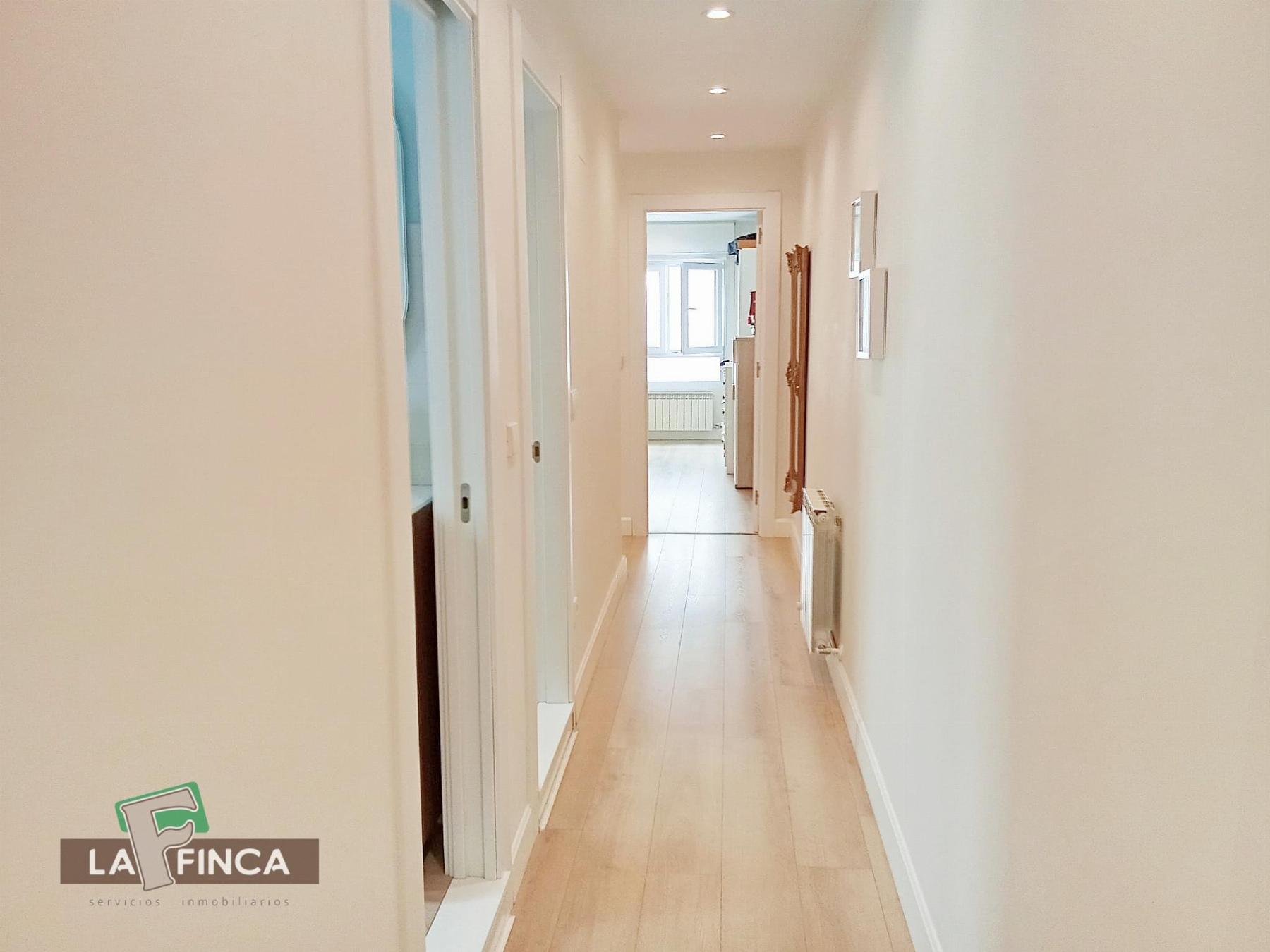 For sale of flat in Gijón