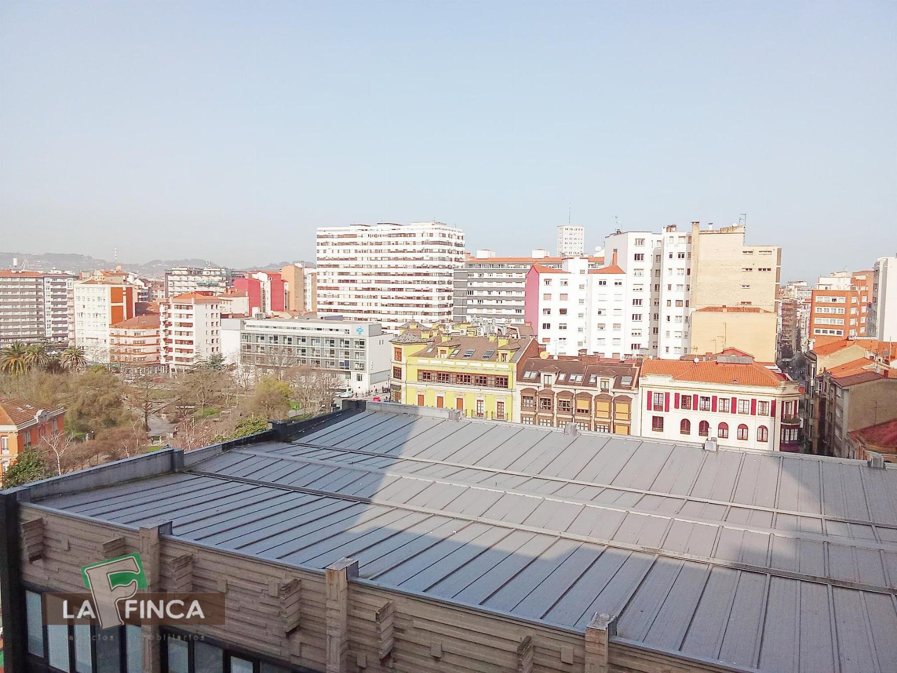 For sale of flat in Gijón