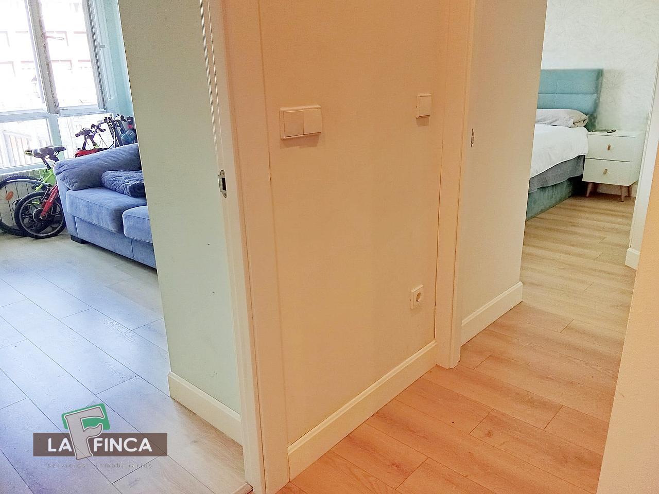 For sale of flat in Gijón