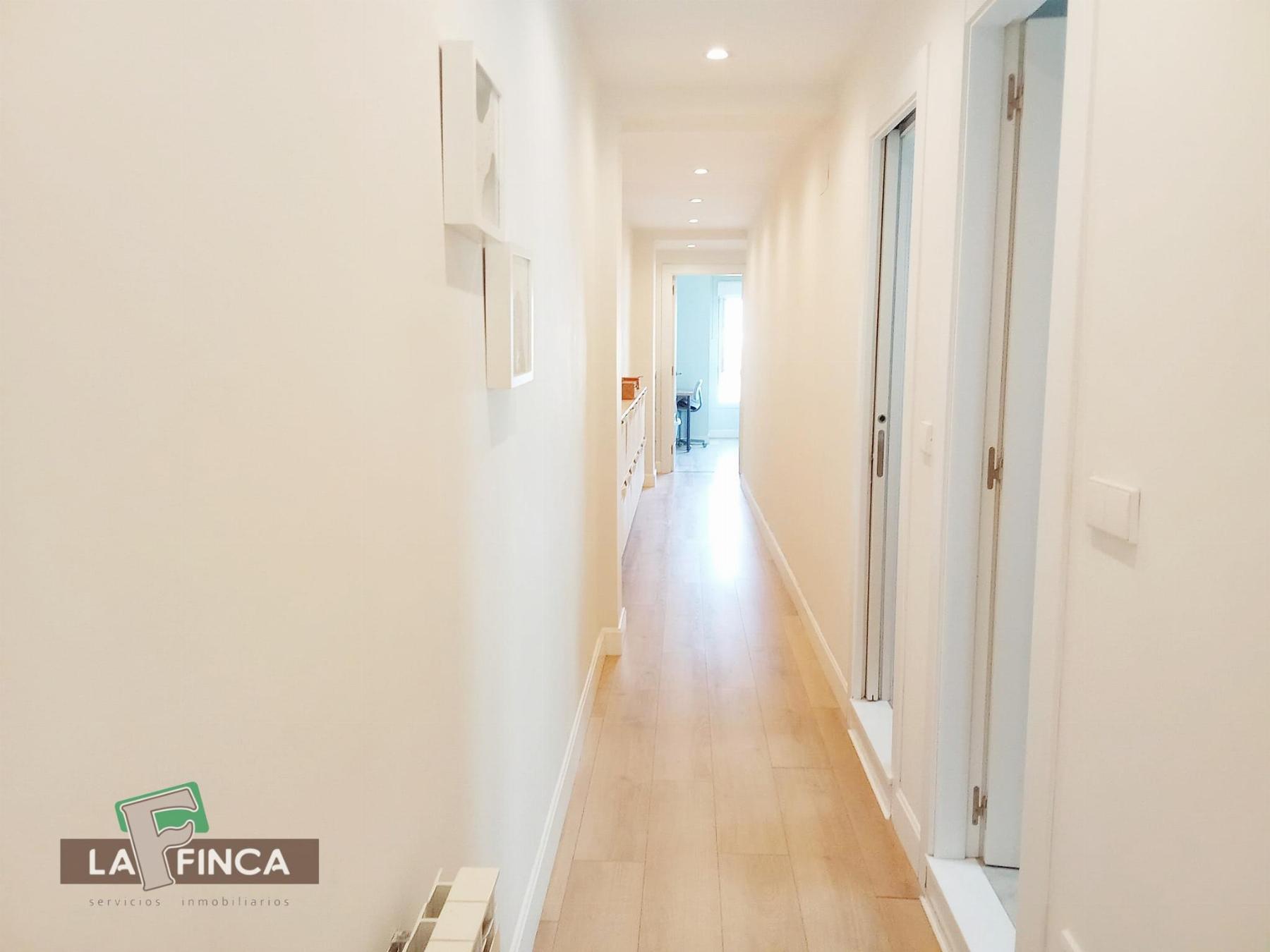 For sale of flat in Gijón