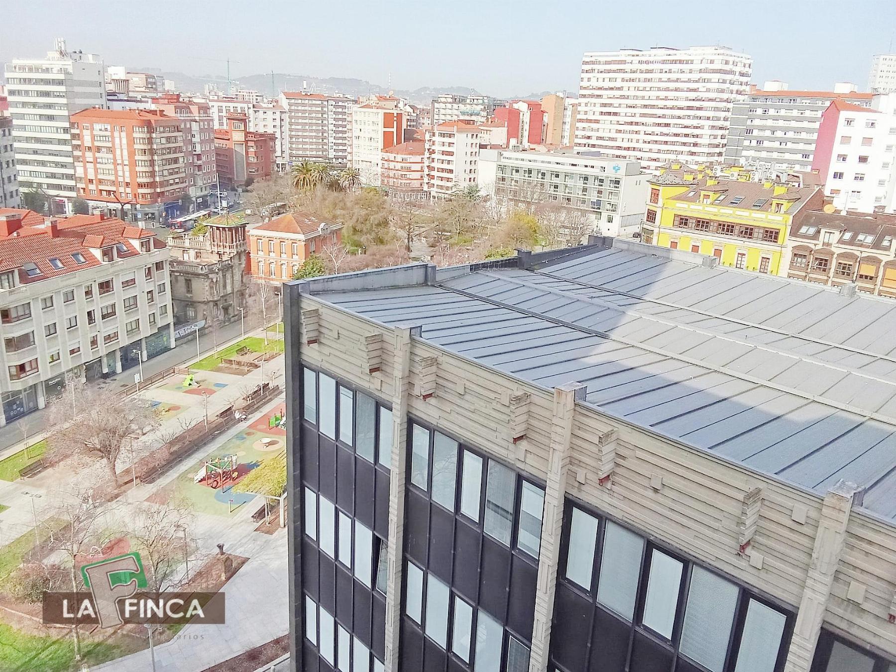 For sale of flat in Gijón