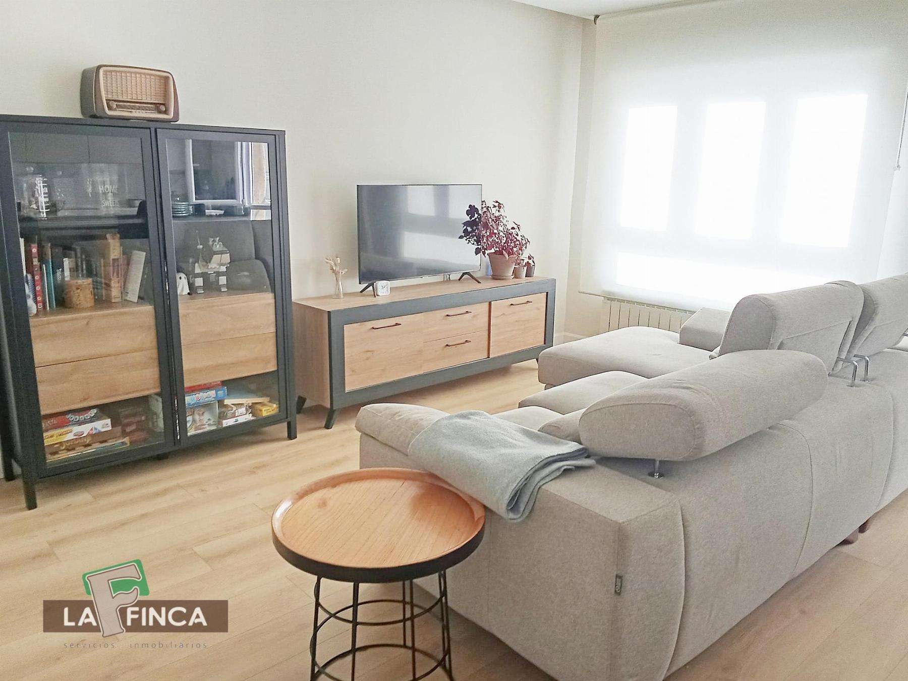 For sale of flat in Gijón