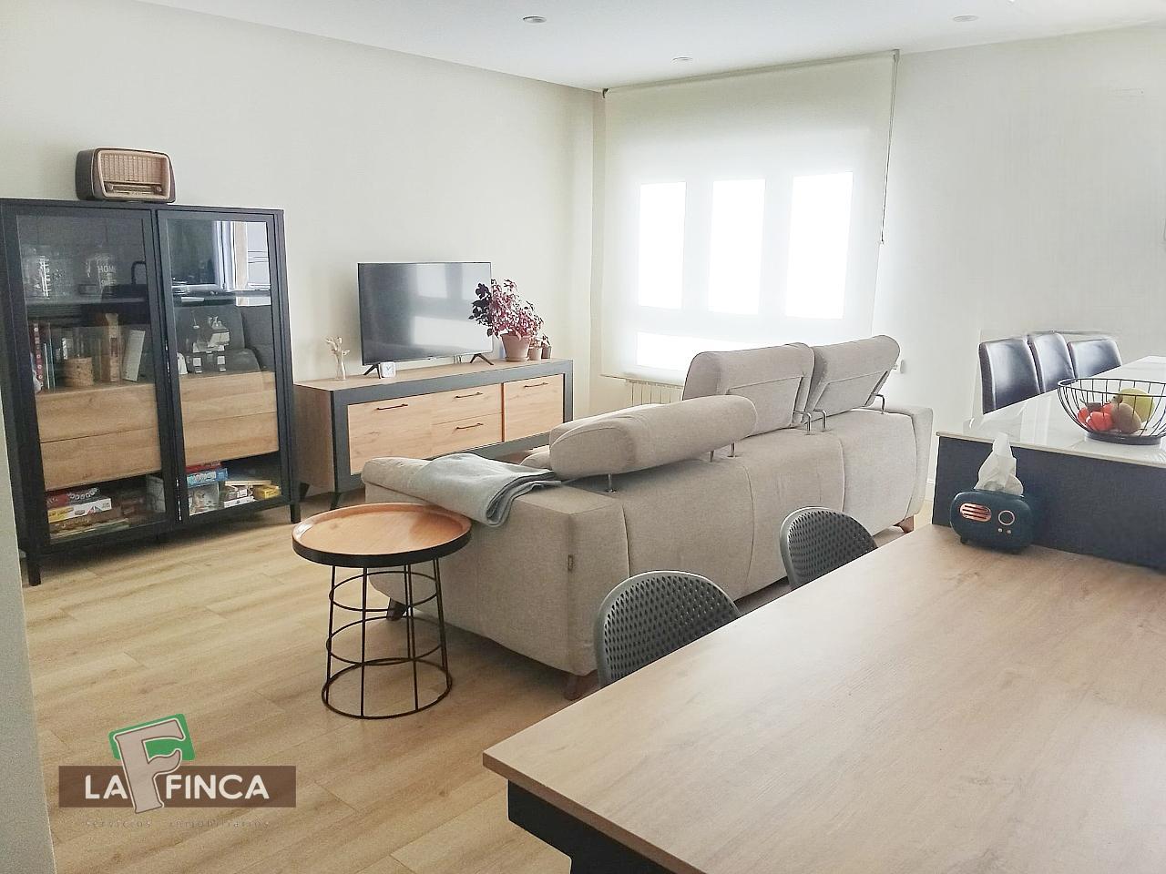 For sale of flat in Gijón