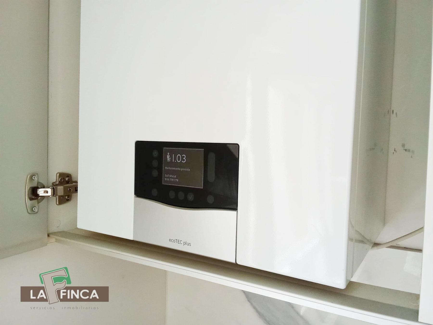 For sale of flat in Gijón