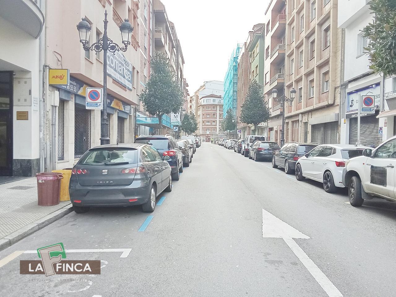 Venta de piso en Oviedo