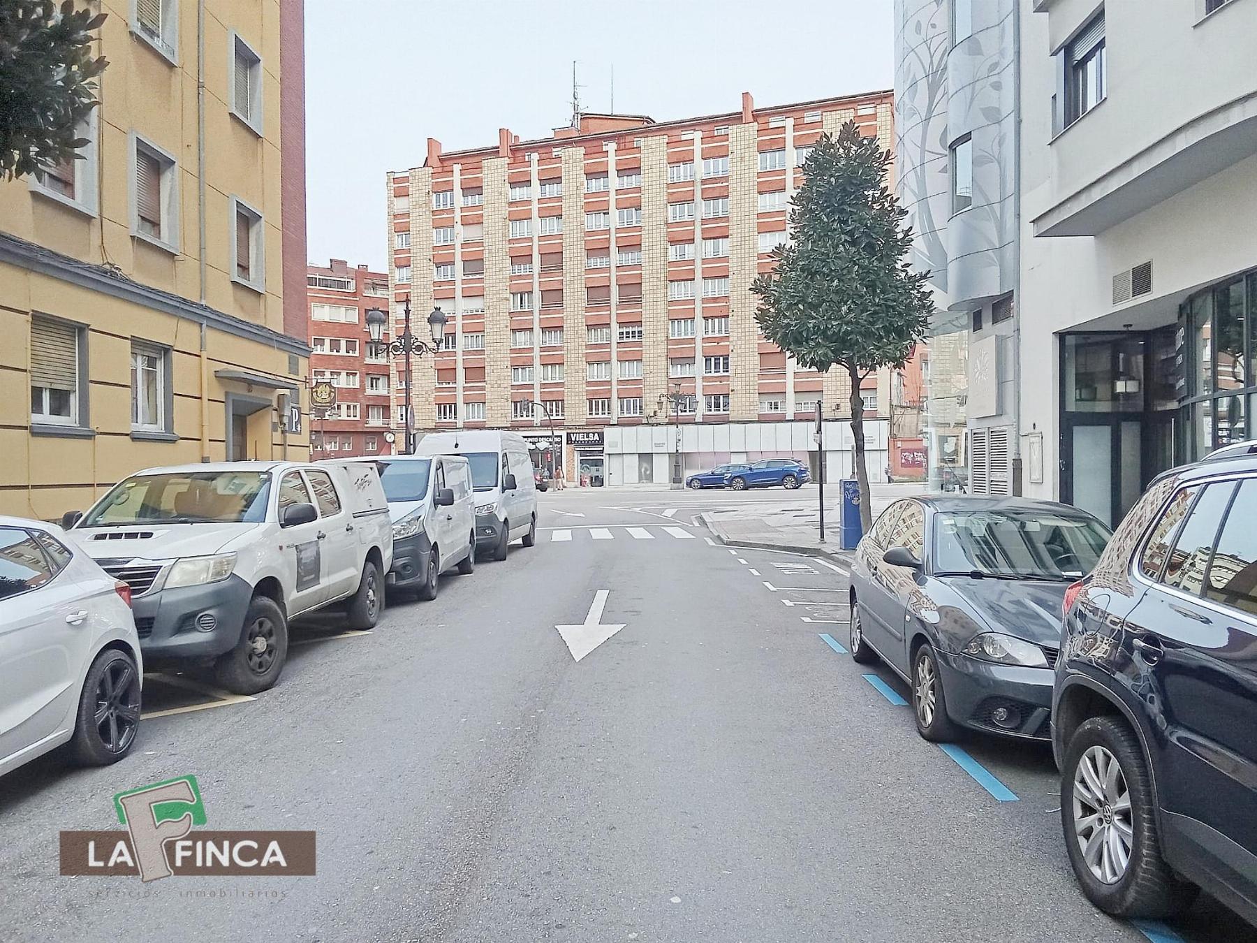 Venta de piso en Oviedo