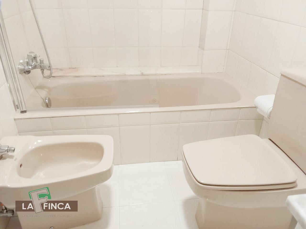 Venta de piso en Oviedo