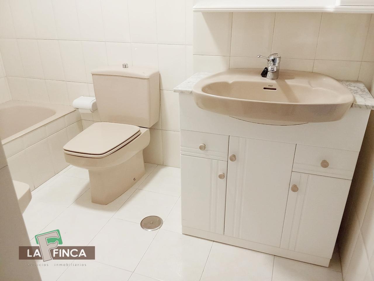 Venta de piso en Oviedo