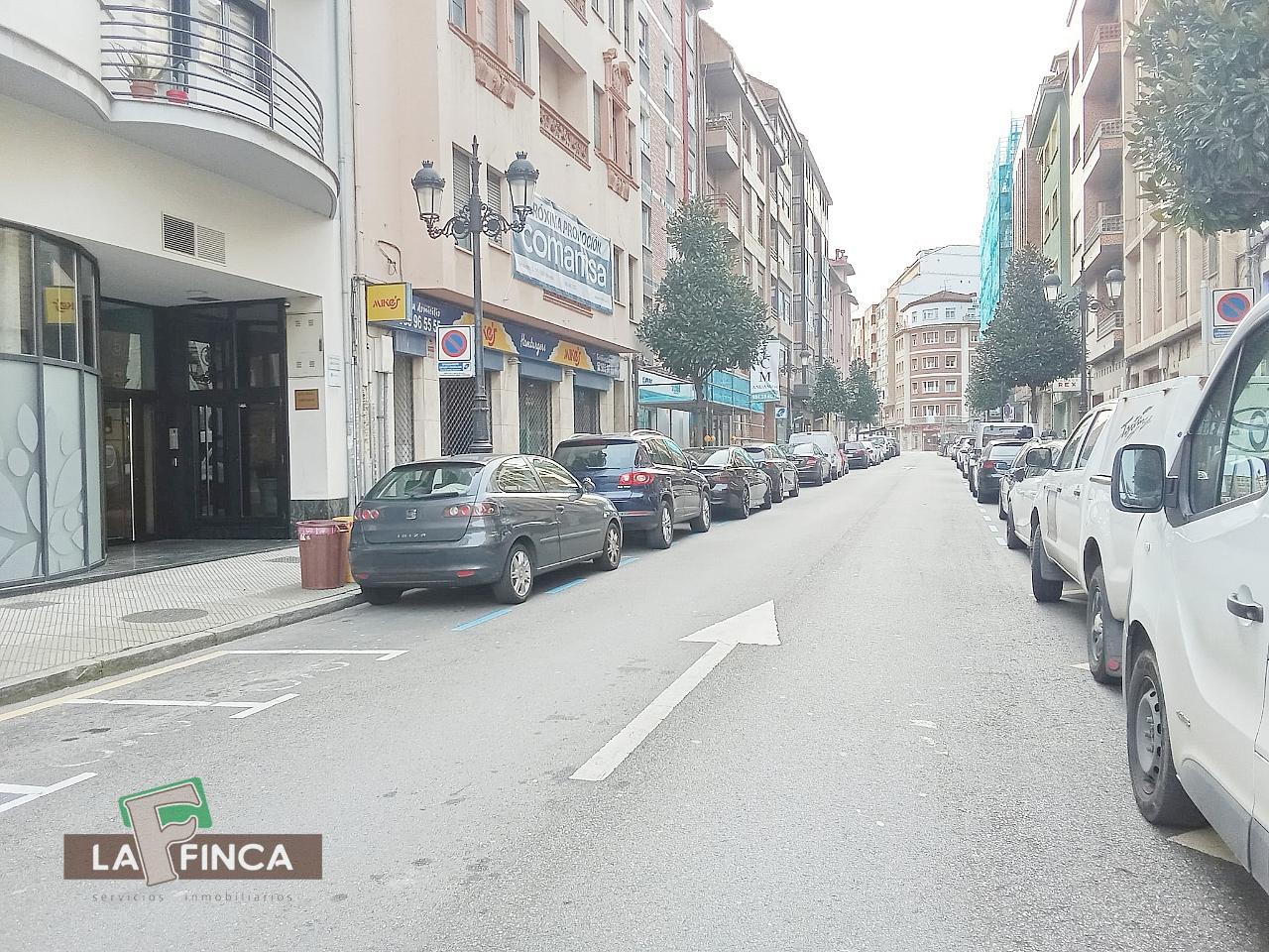 Venta de piso en Oviedo