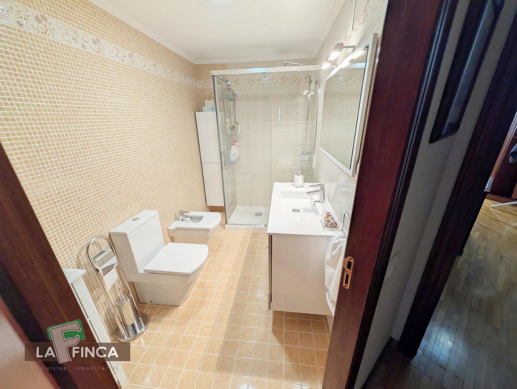 Venta de piso en Oviedo