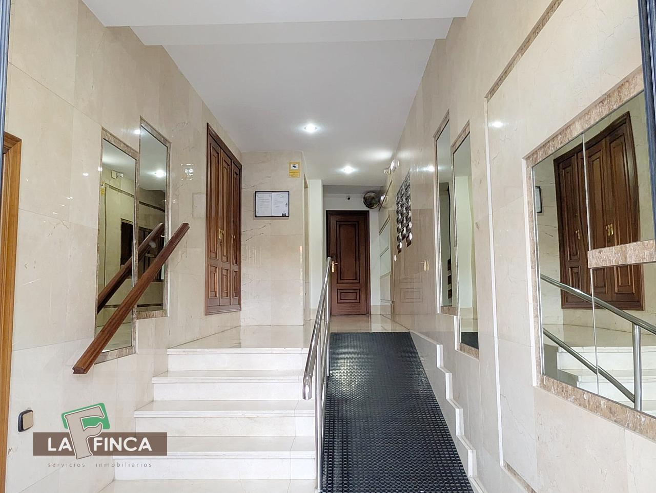 Venta de piso en Oviedo