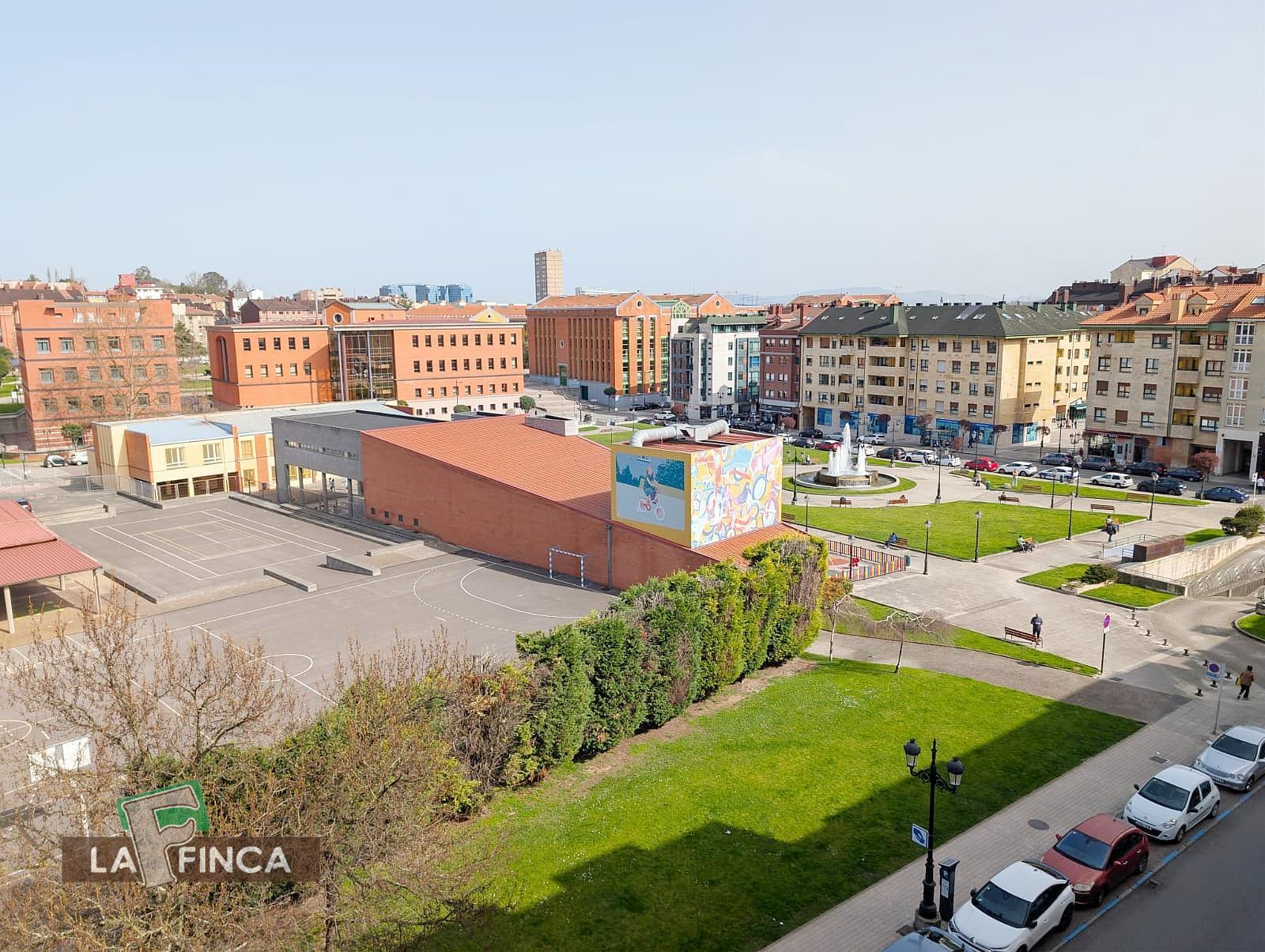 Venta de piso en Oviedo