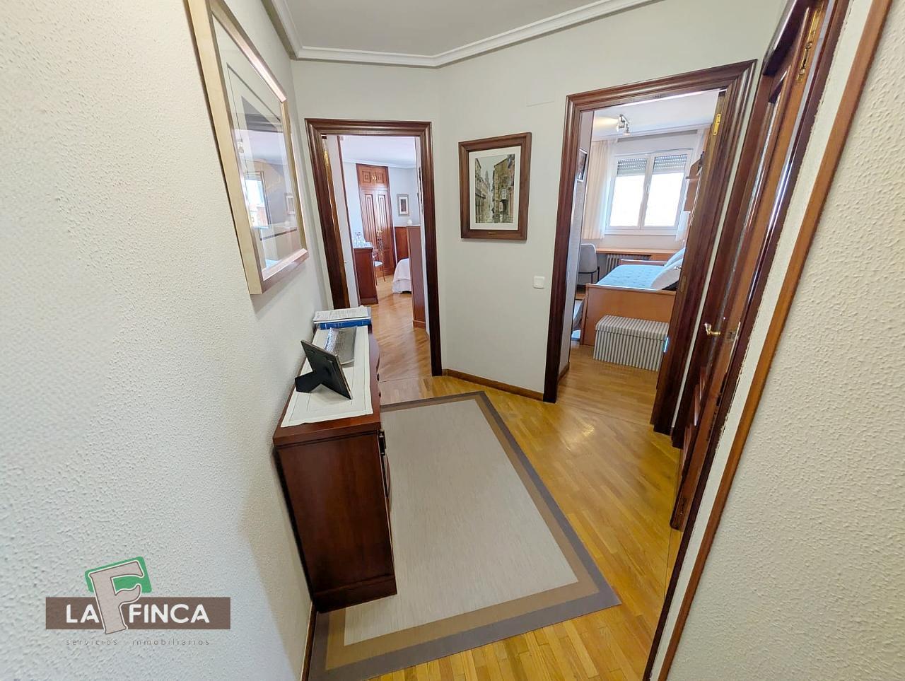 Venta de piso en Oviedo