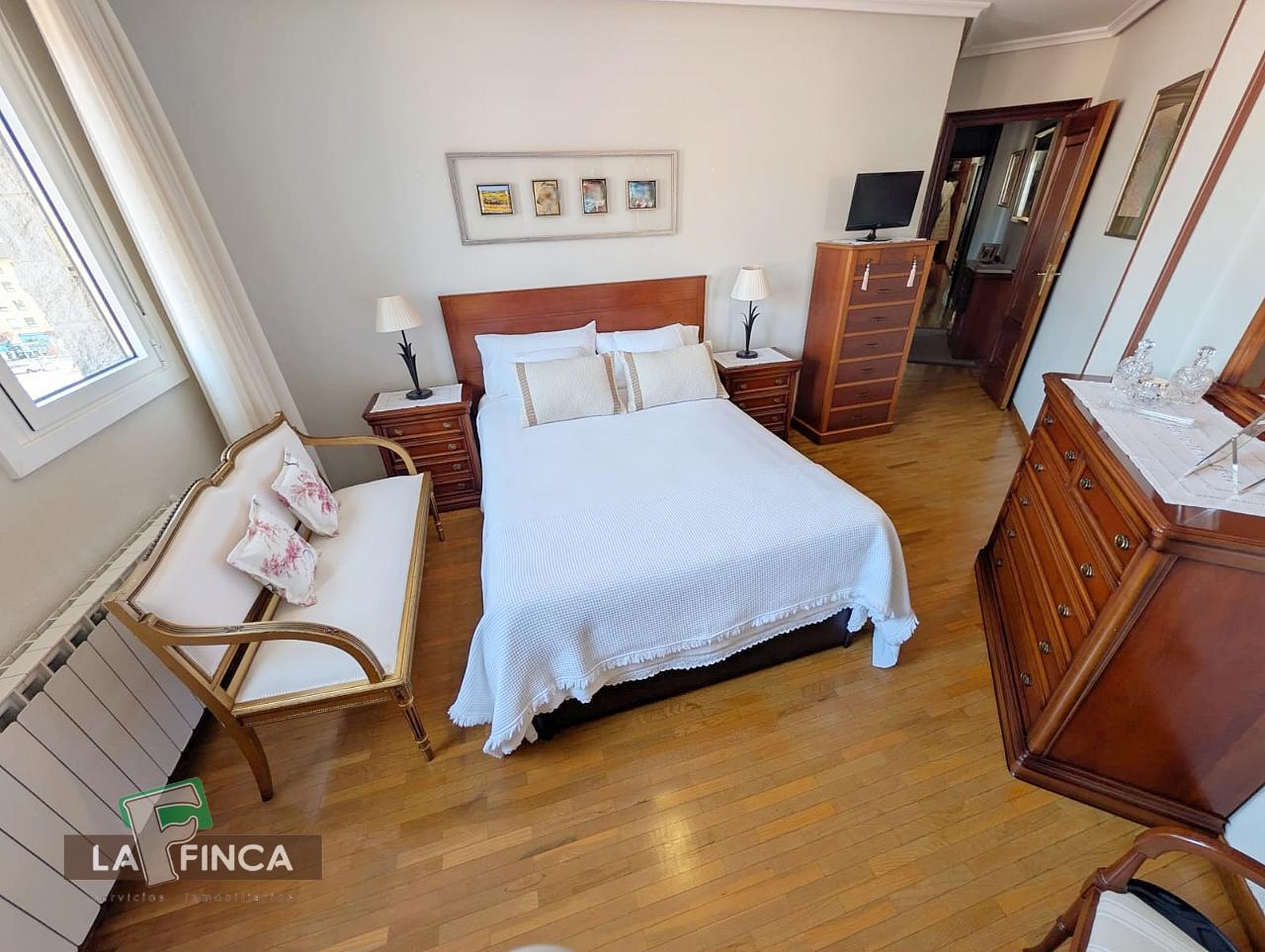 Venta de piso en Oviedo