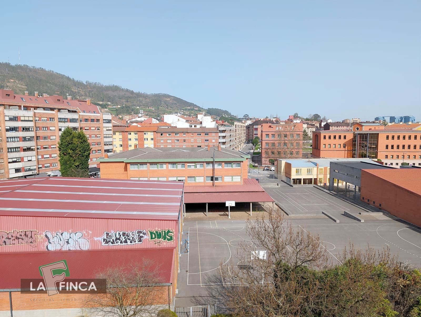 Venta de piso en Oviedo