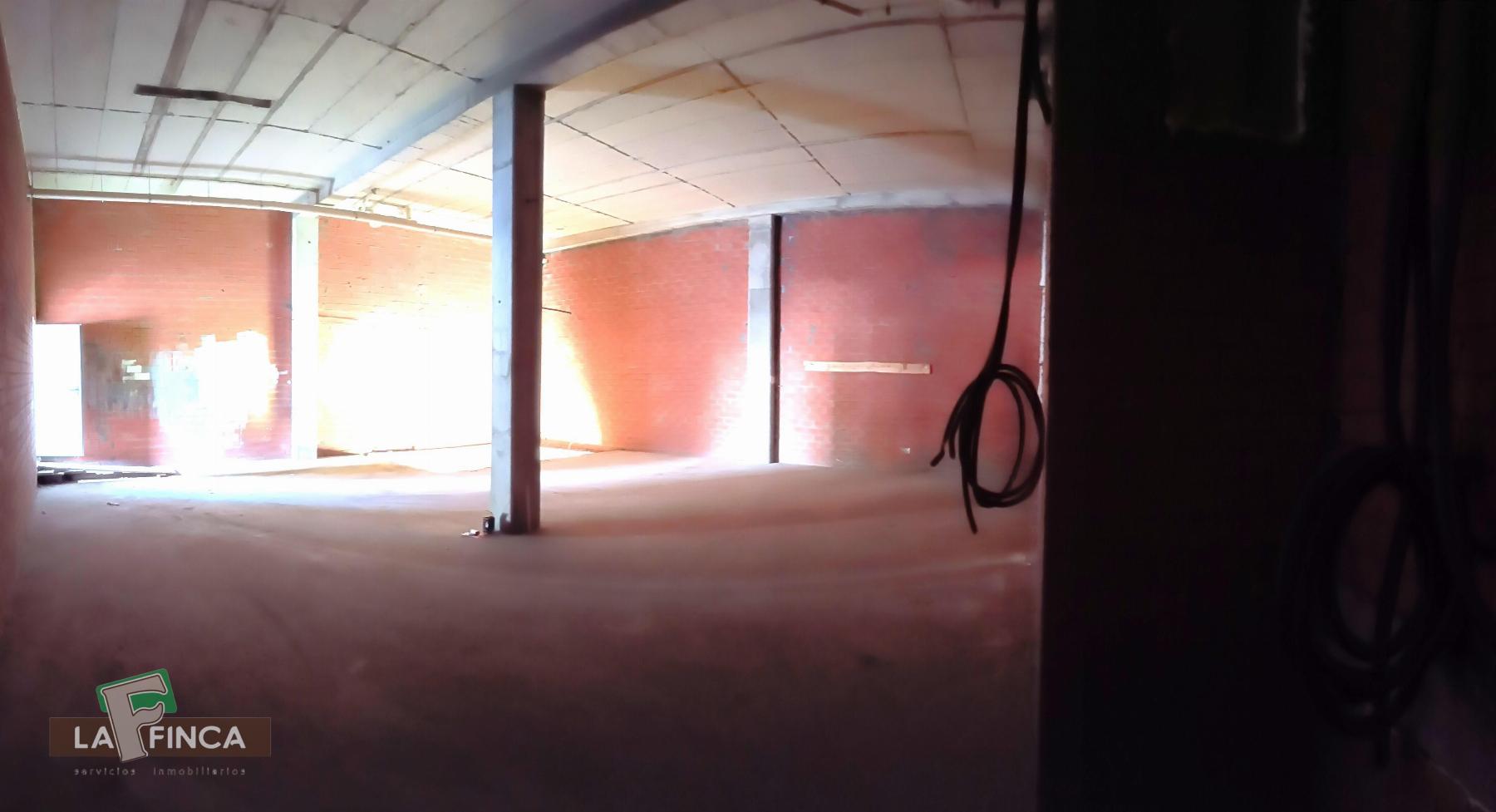 Venta de local en Oviedo